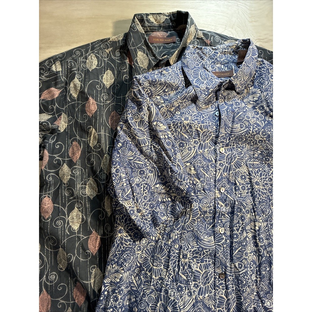 Tori Richard x 2 Mens Button Short Sleeve Shirt Lot - M Hawaiian Geometric Geo